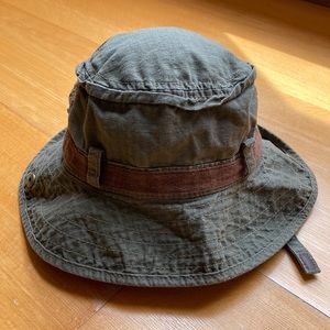 Baby GAP hat